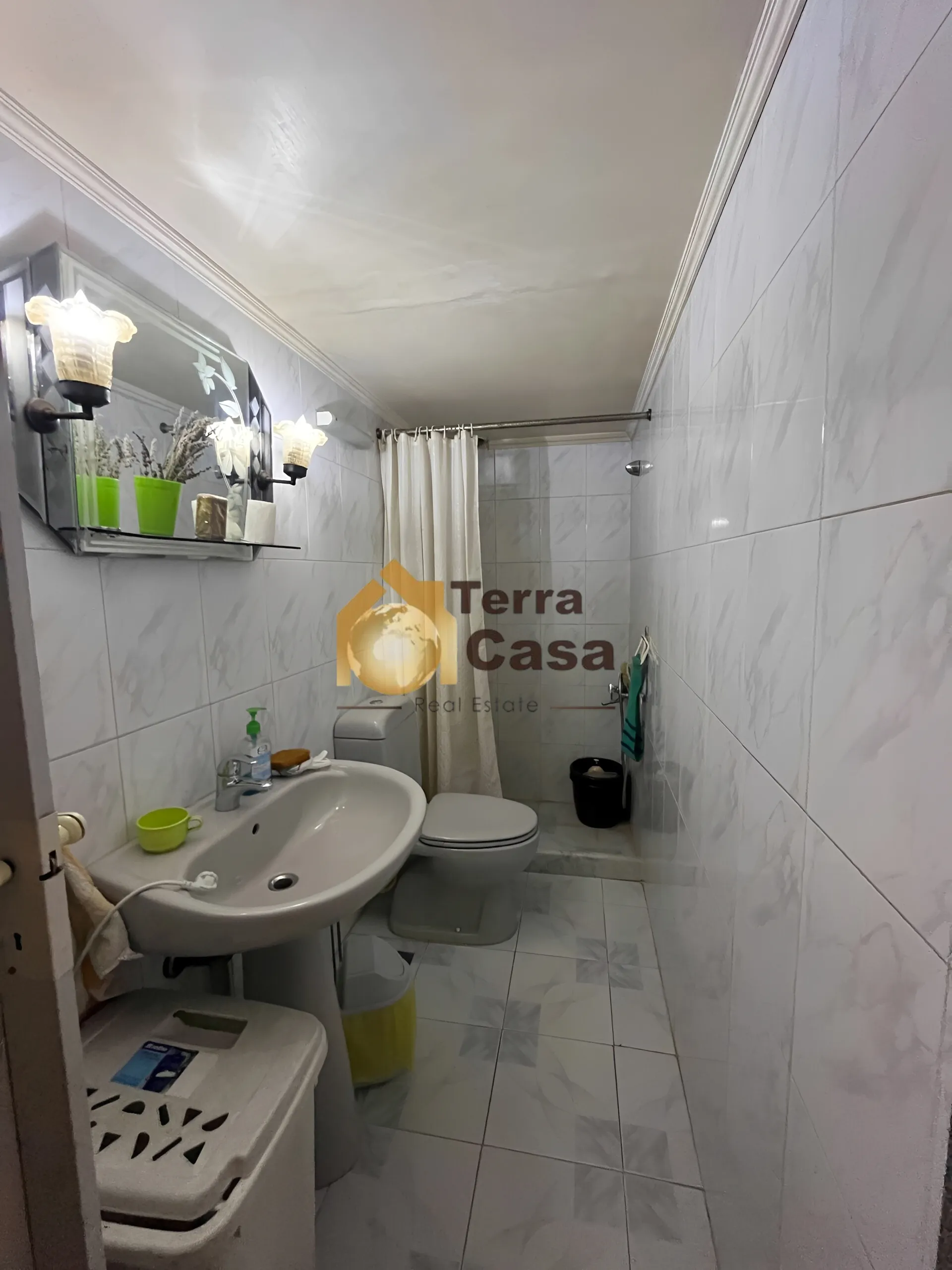 Apartment for sale in Madine el Sinayia Maalaka
