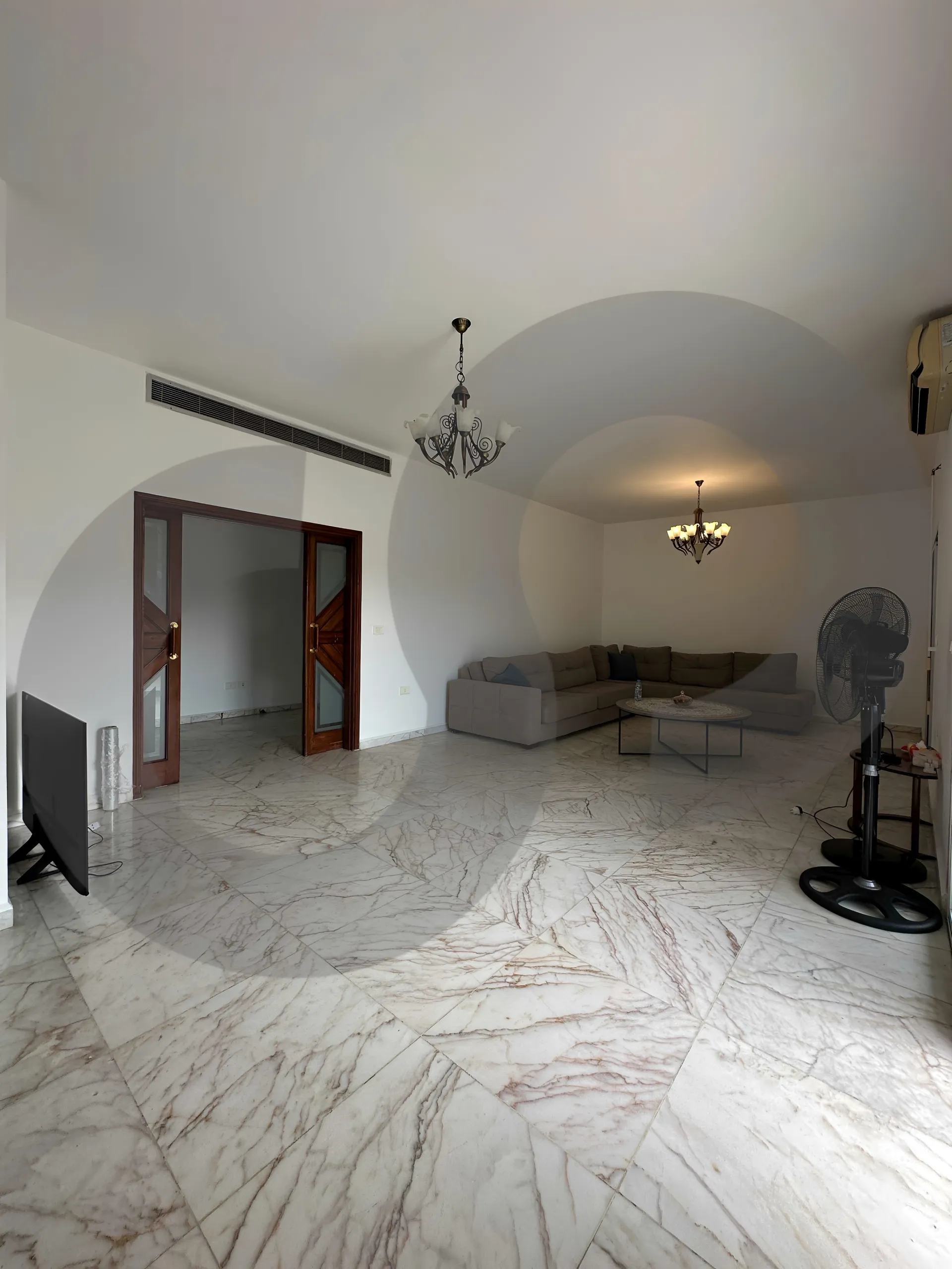 Building for Sale in Merdacheh