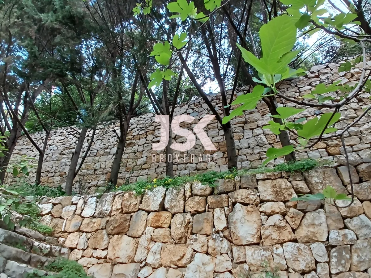 Villa for Sale in Qornet El Hamra, Lebanon