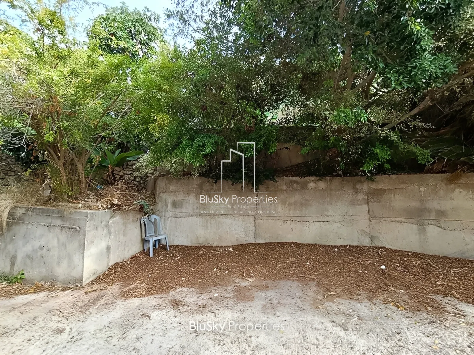 Land for Sale in Okaibe