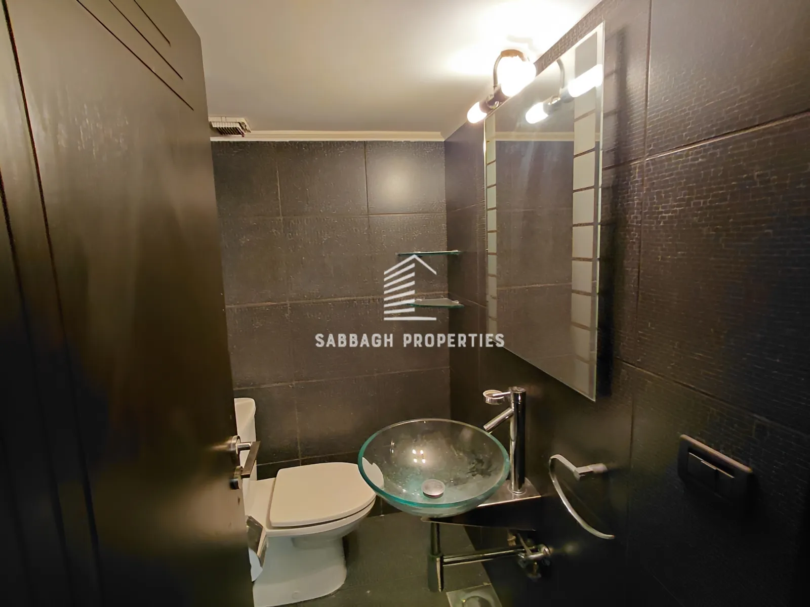 Apartment for rent in Achrafieh