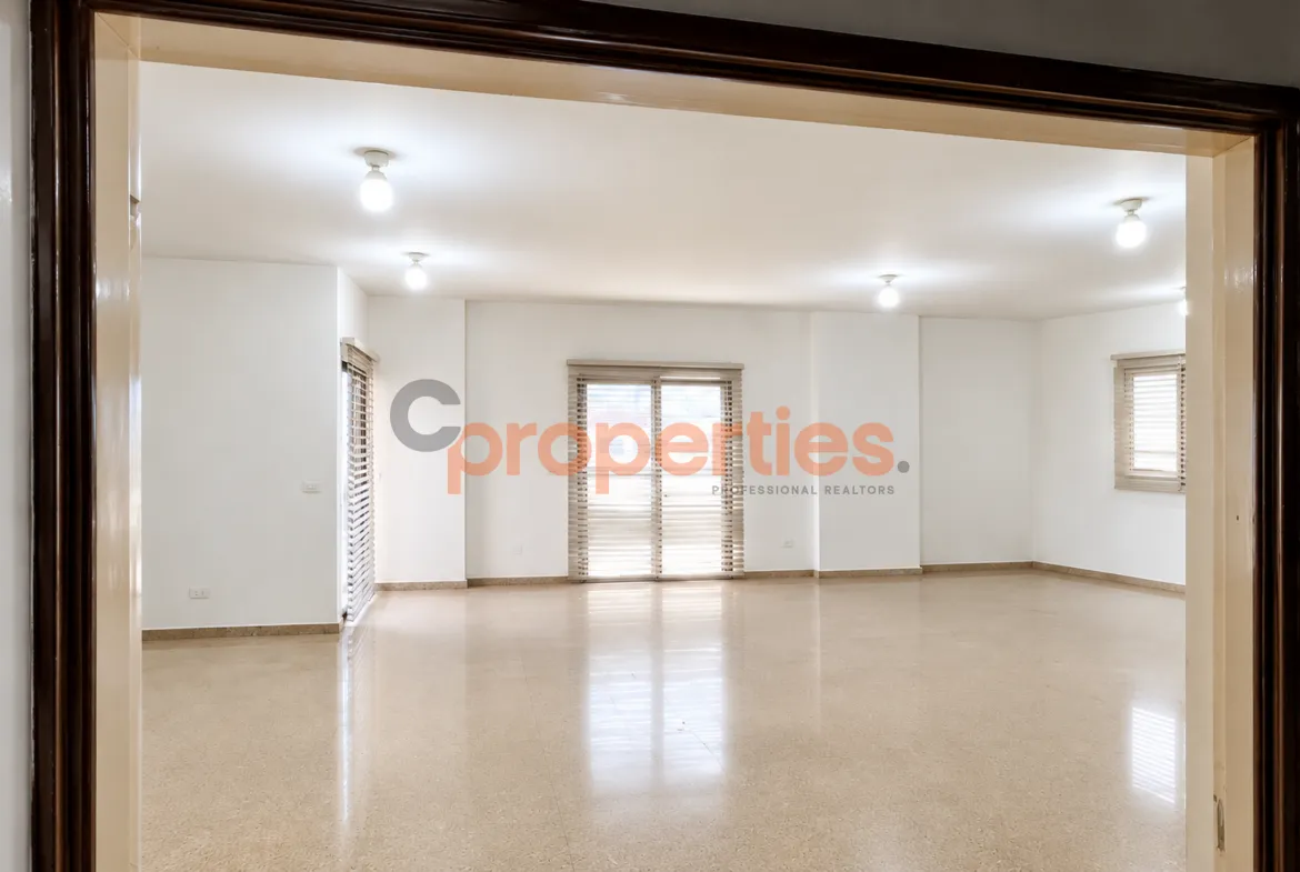 Office for Rent in Mazraat Yachoua