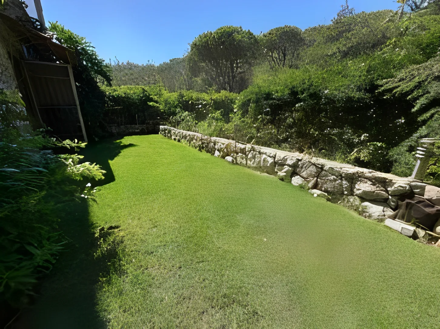 Villa for Sale in Baabdat