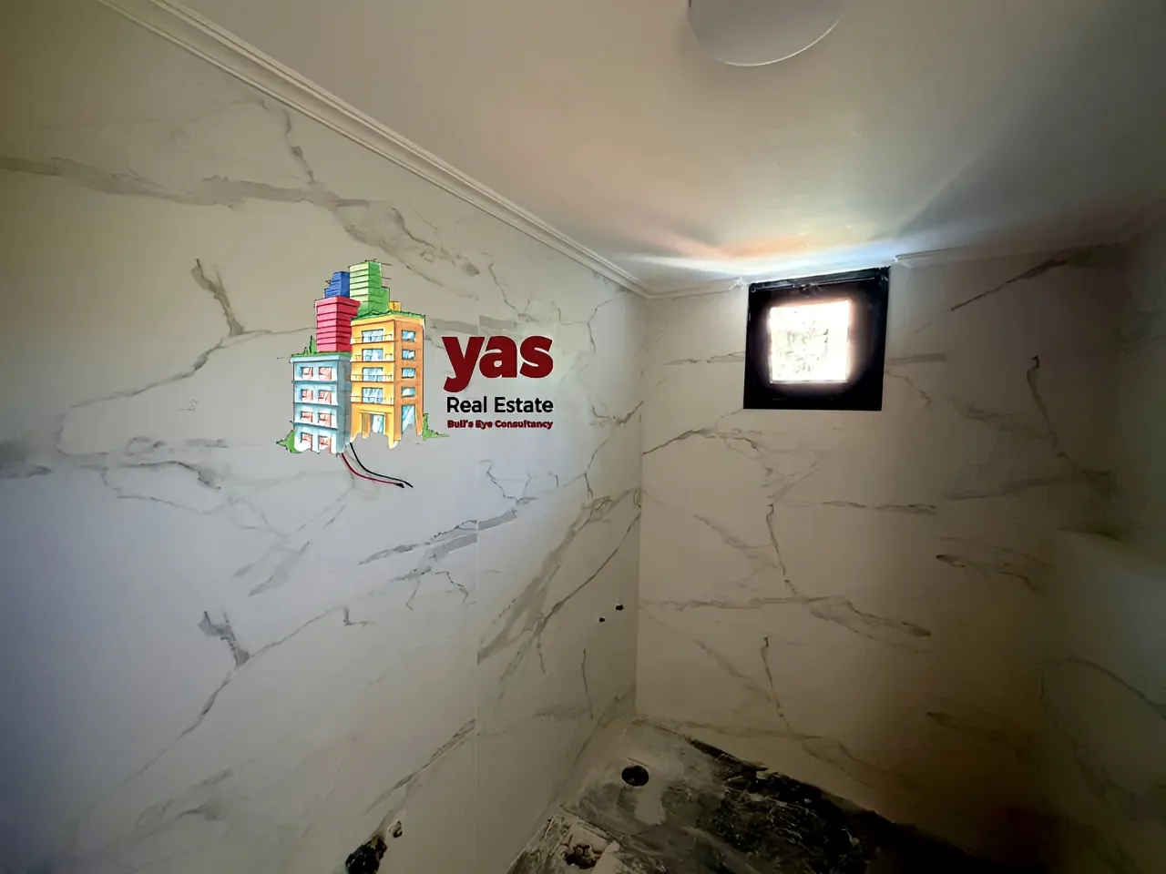 Apartment for Sale in Ballouneh