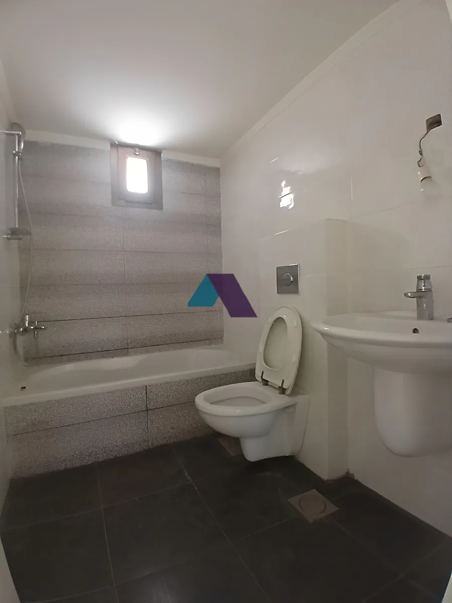Apartment for Sale in Naqqache