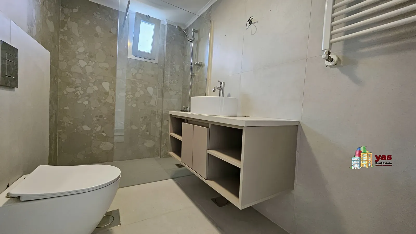 Apartment for Sale in Ballouneh