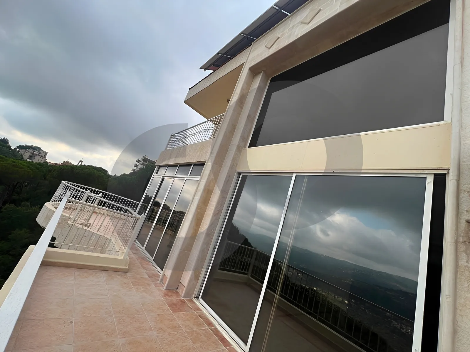 Apartment for Rent in Baabdat