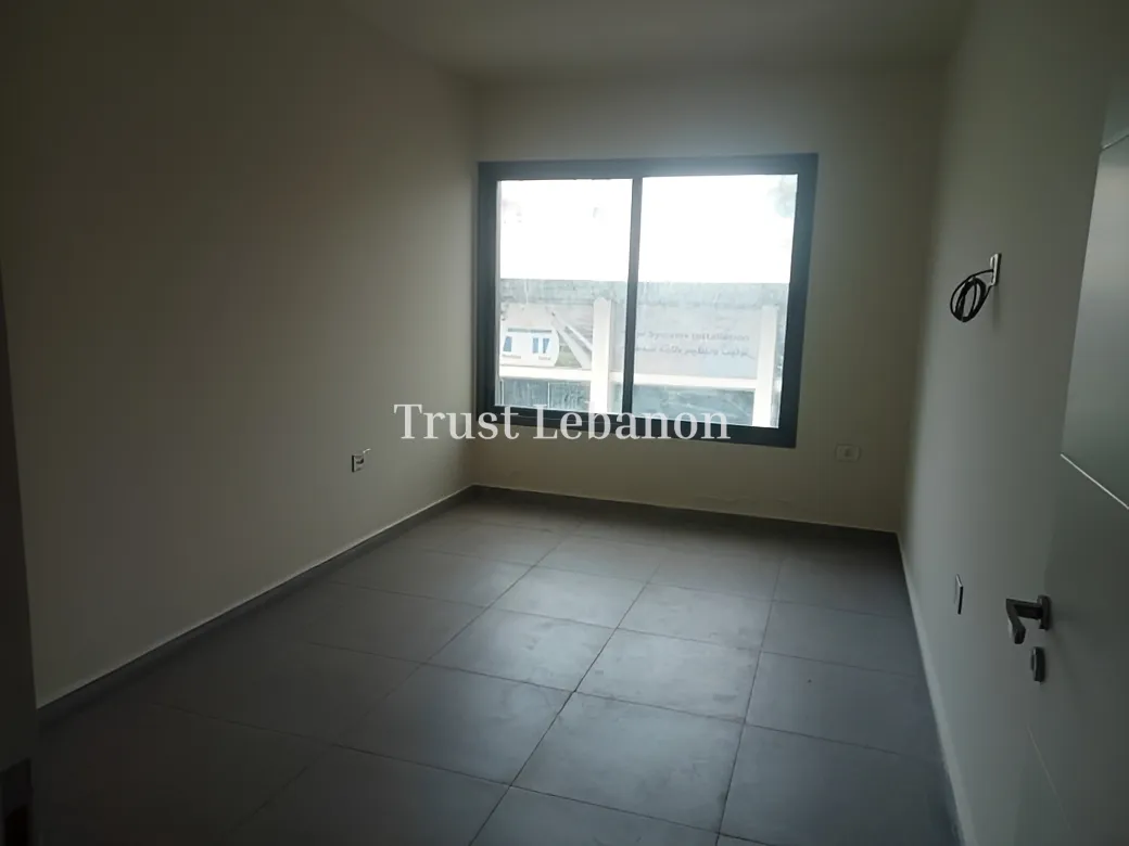 Office for rent in Hadath, Lebanon