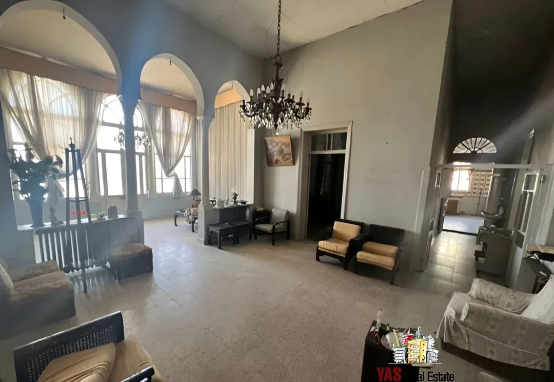 Apartment for Sale in Haret Sakhr