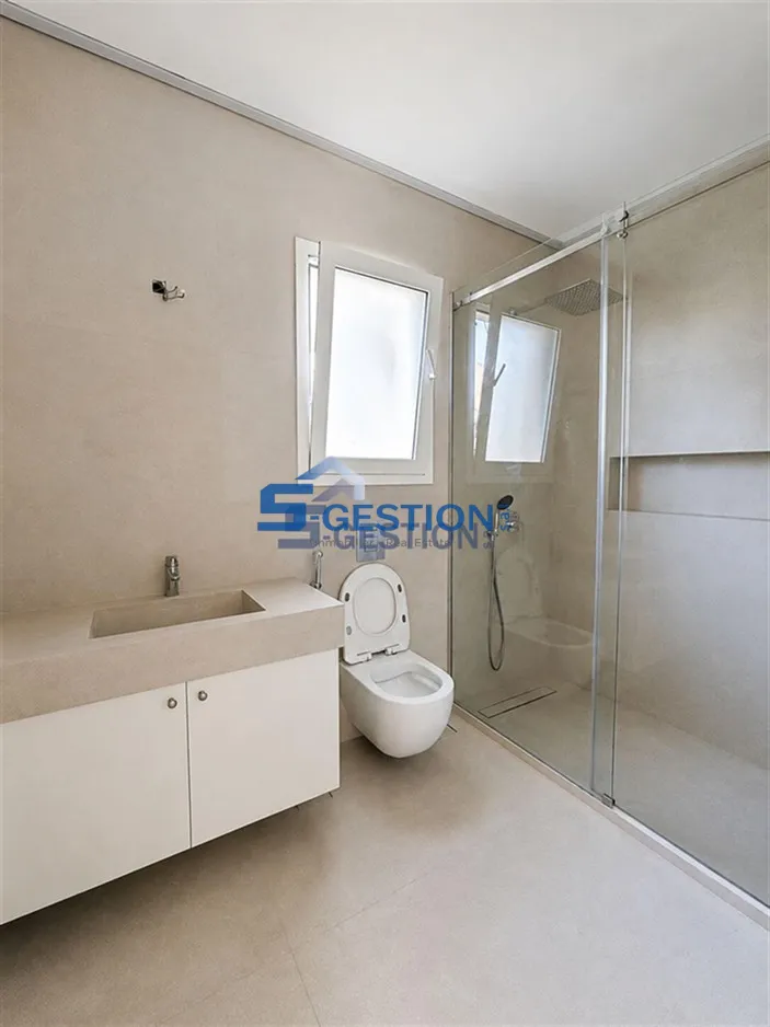 Office for Sale in Beirut