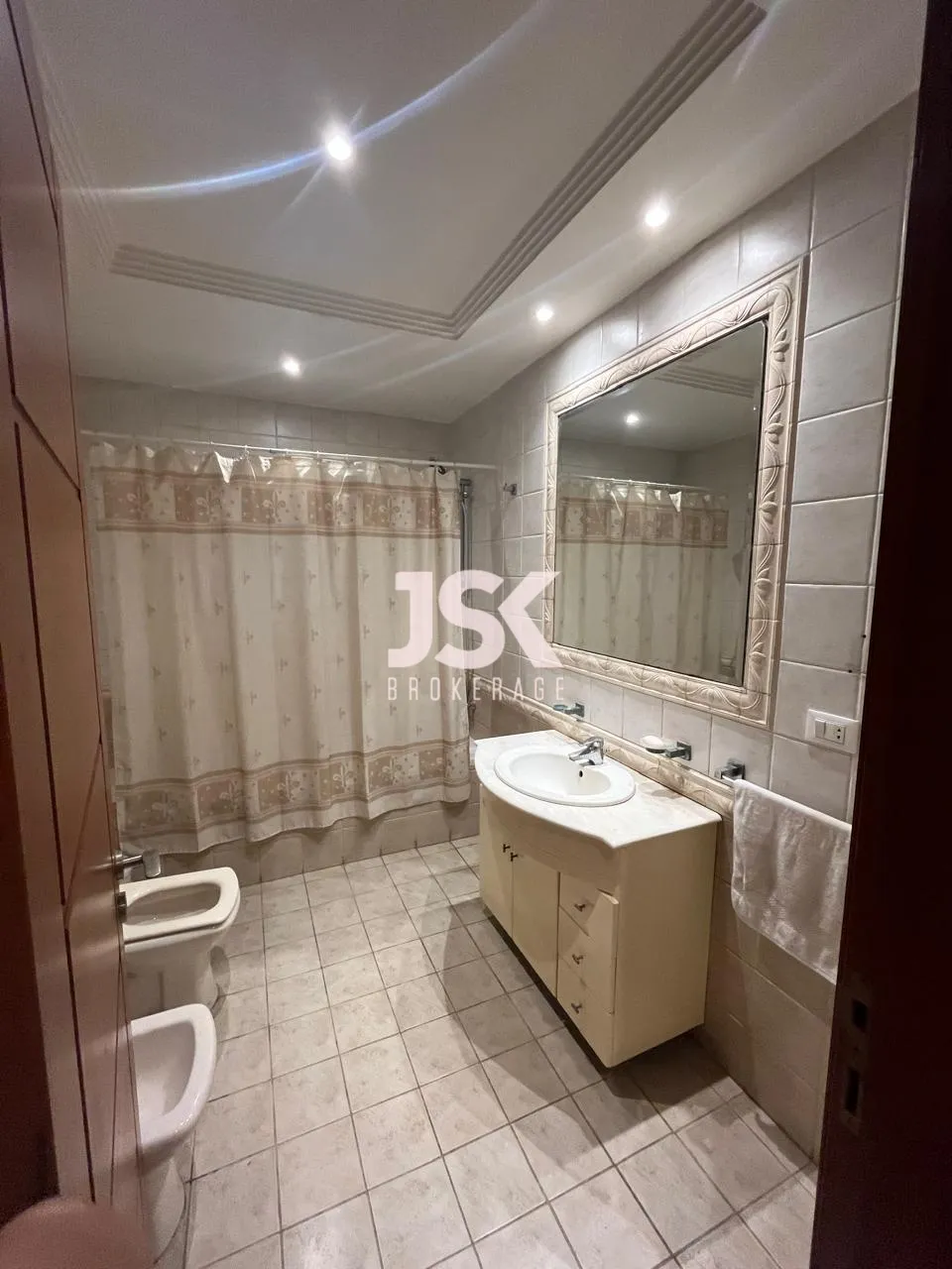 Apartment for Sale in Jnah