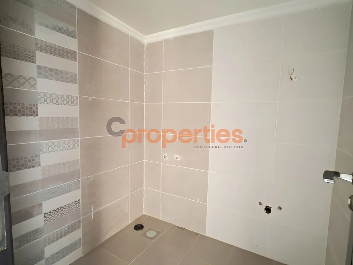 Apartment for Sale in Halat