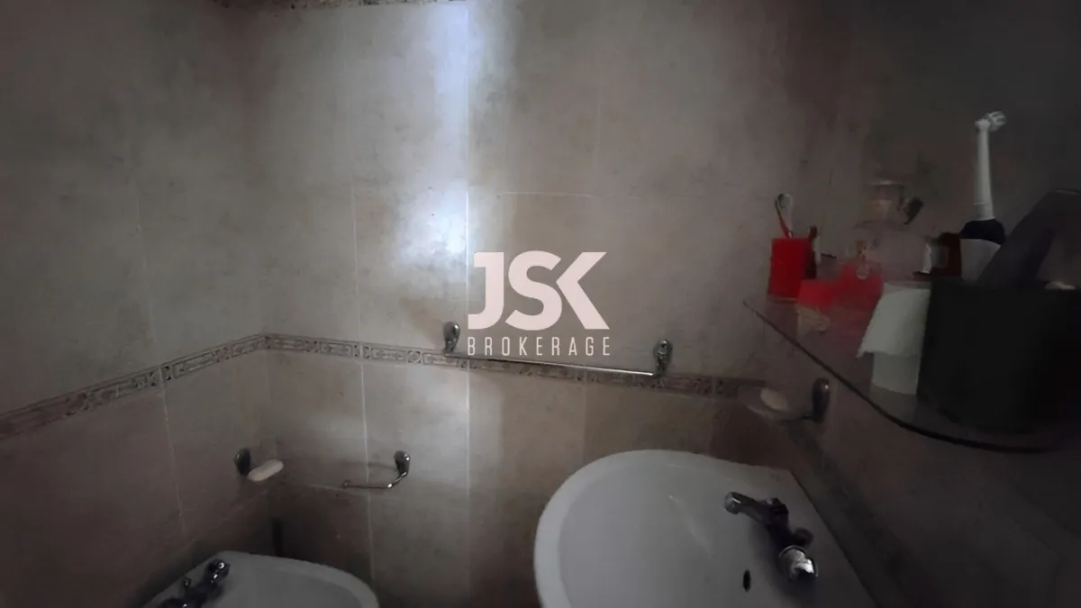 Apartment for Rent in Tallet Khayat, Beirut, Lebanon