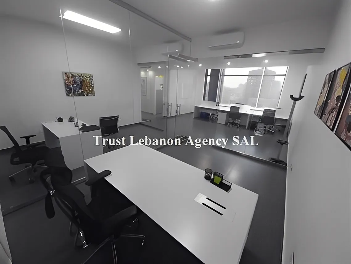Office for rent in Metn, Dekweneh