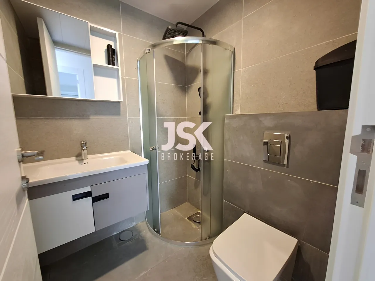 Apartment for Rent in Kaslik