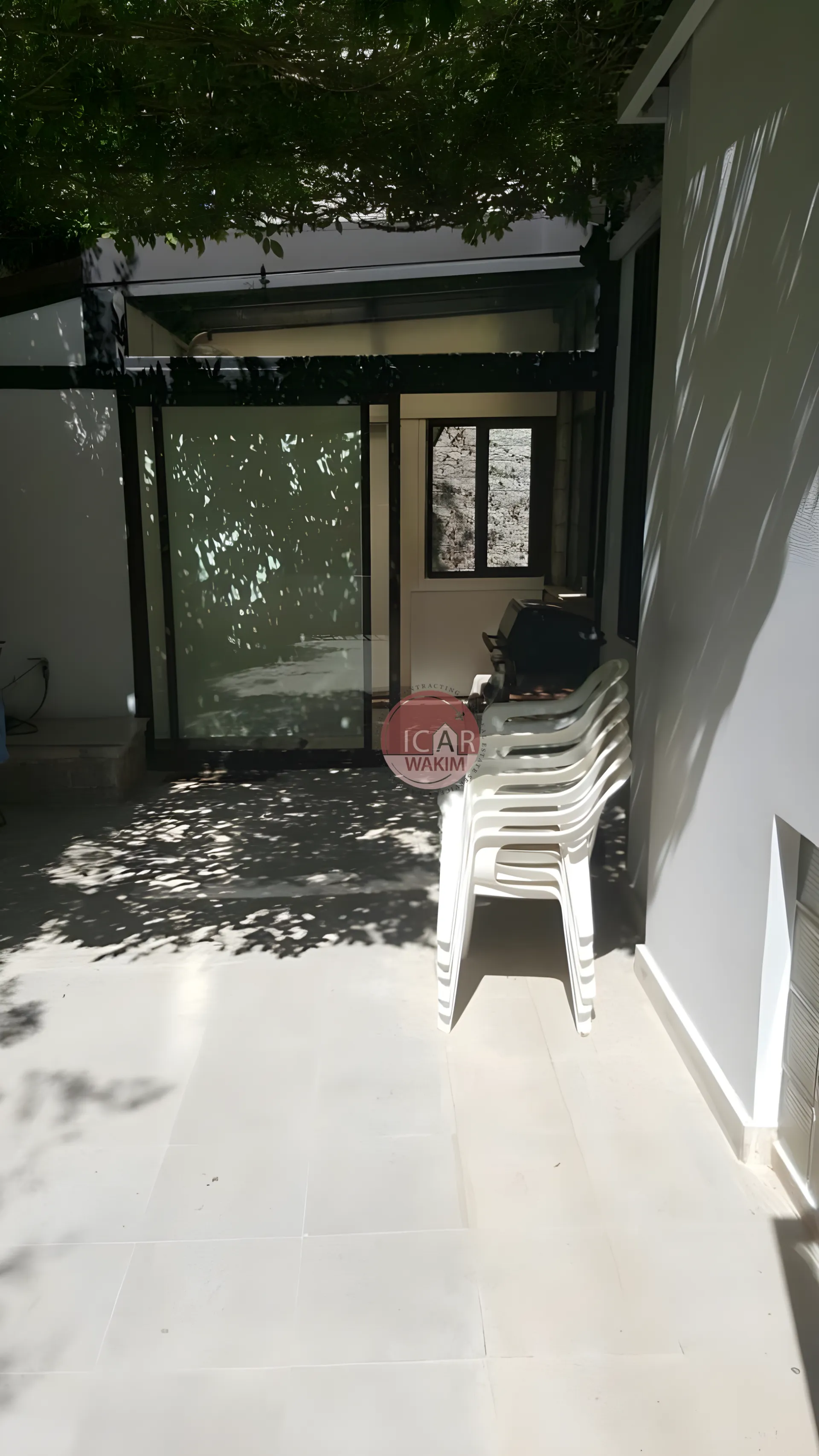 Apartment for Sale in Beit Meri - 4 bed, 5 bath