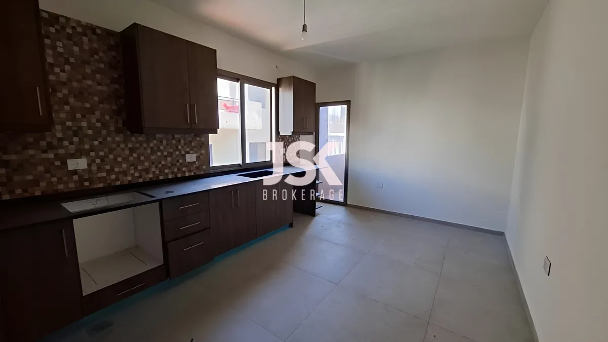 Duplex for Sale in Qartaboun , Lebanon - 3 bed, 4 bath