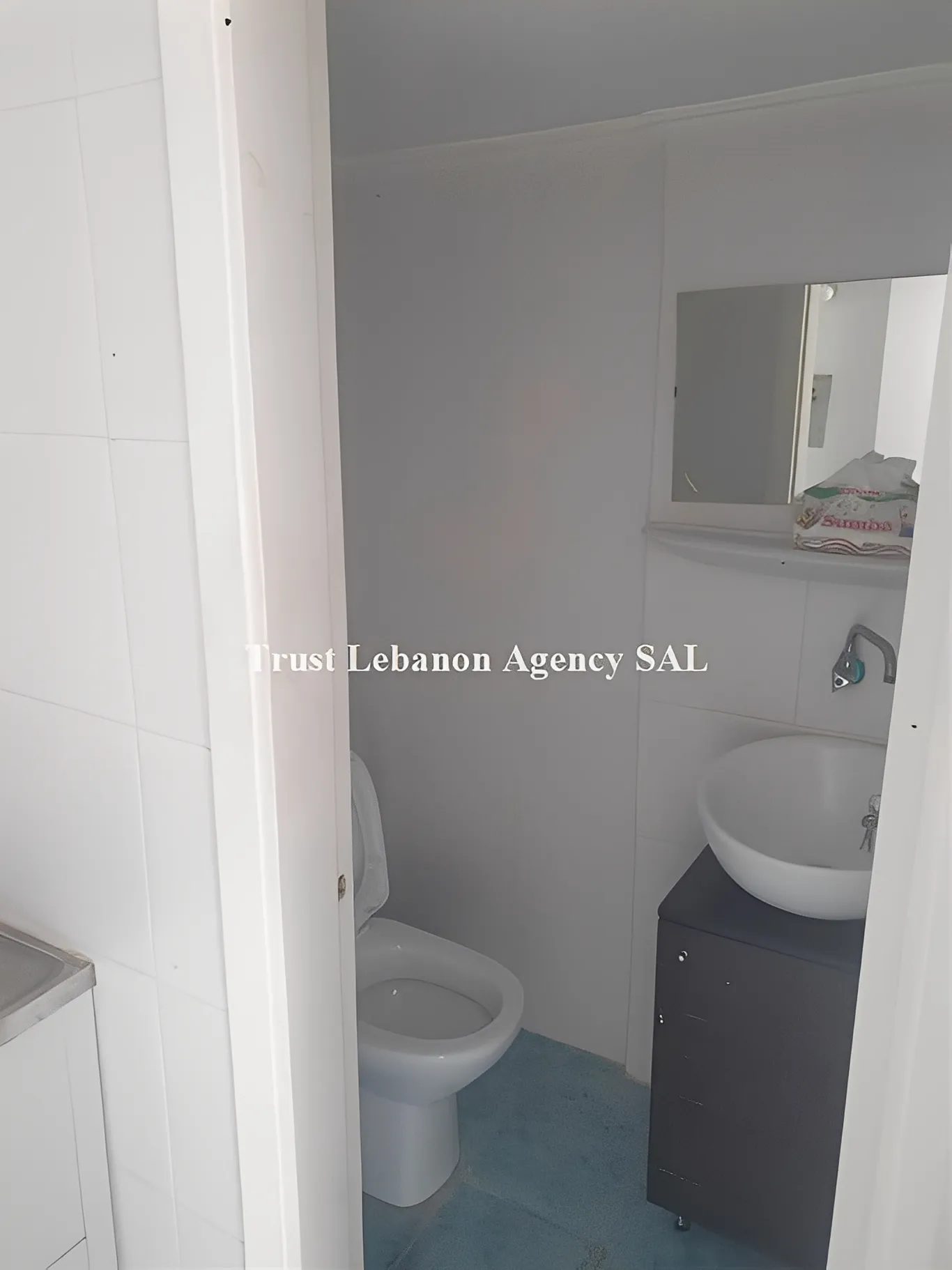 Office for sale in Metn, Zalka