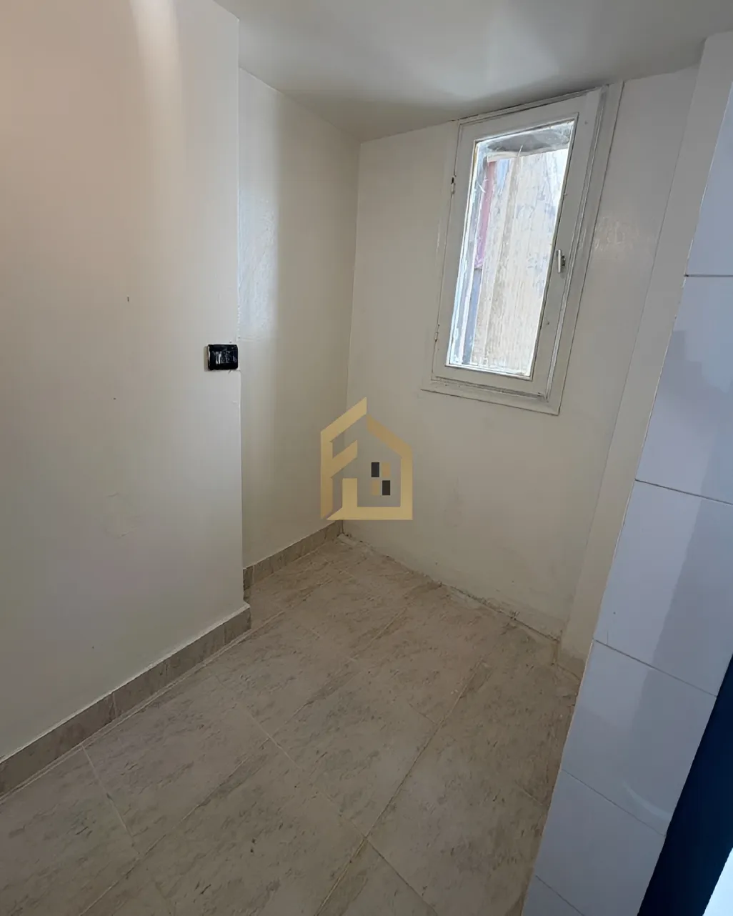 Apartment for rent in Corniche el Mazraa, Beirut, Lebanon
