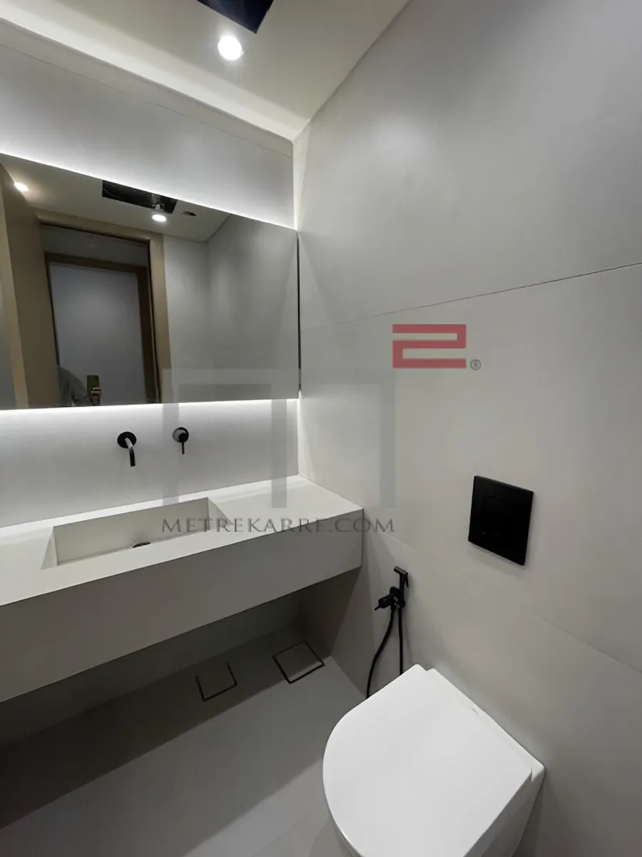 Villa for sale in Baabdat