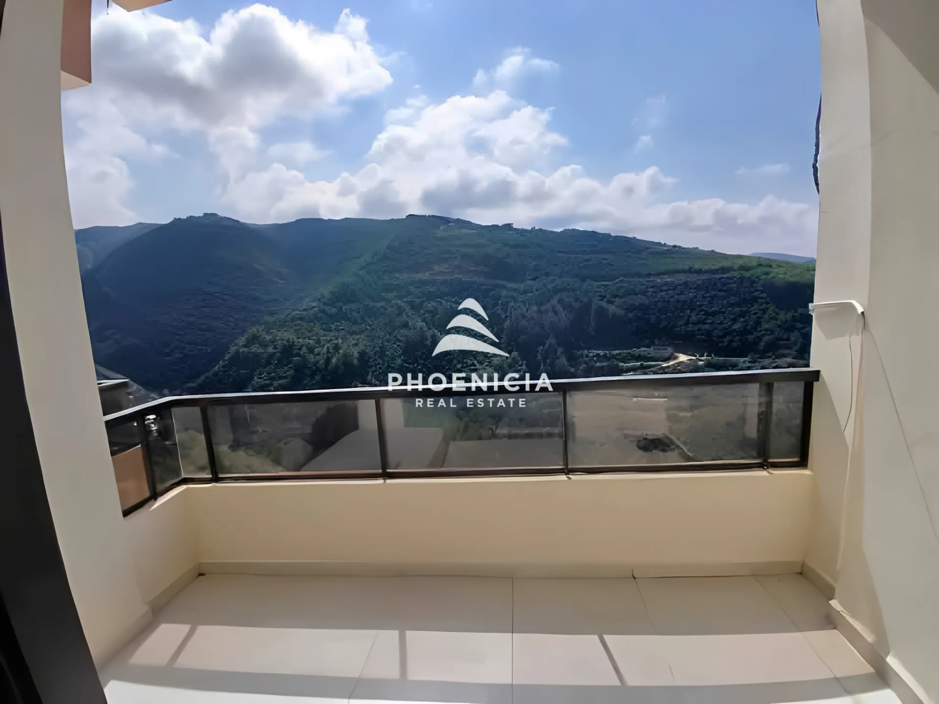 Apartment for sale in Blat