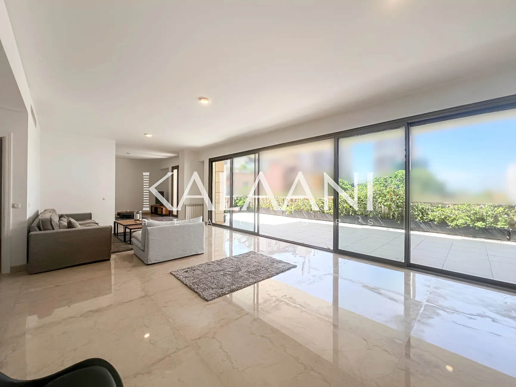 Apartment for rent in Gemmayzeh, Beirut, Lebanon - 3 bed, 5 bath