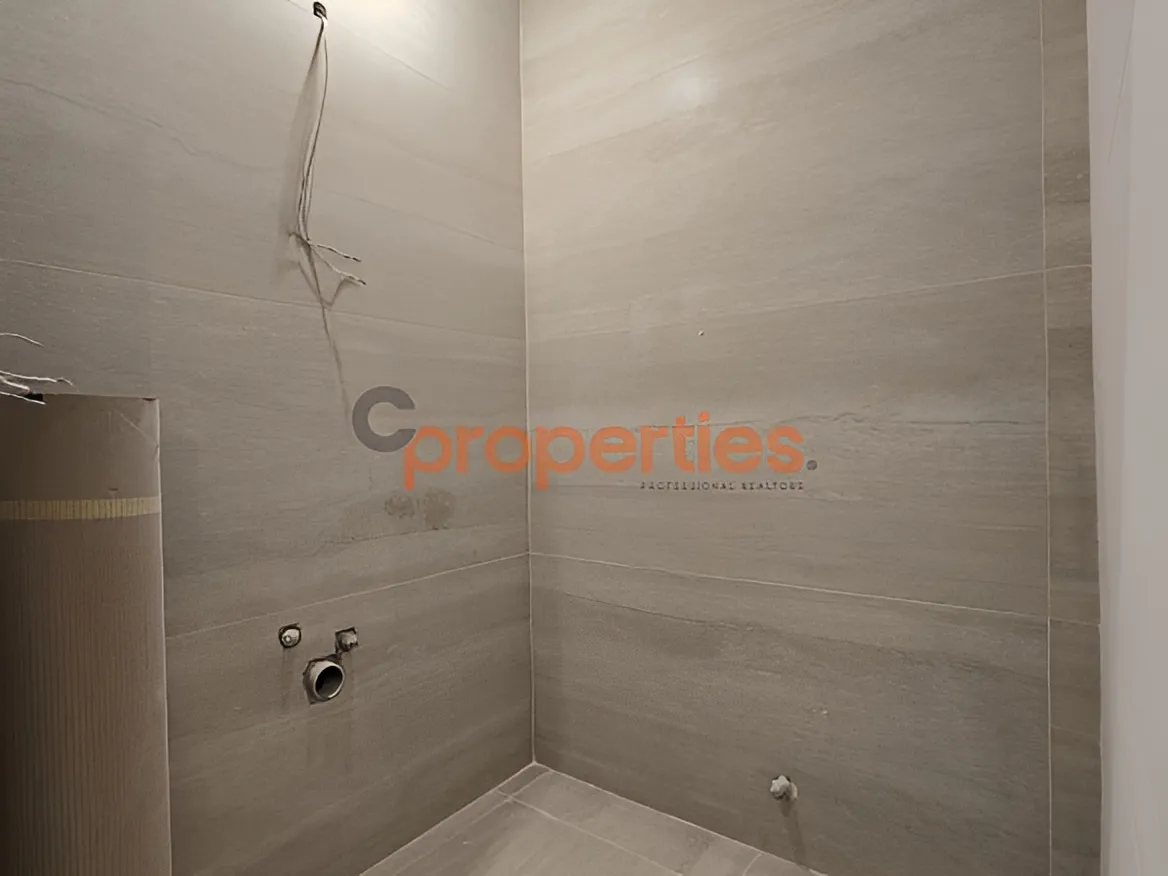 Apartment for Sale in Forn El Chebbak