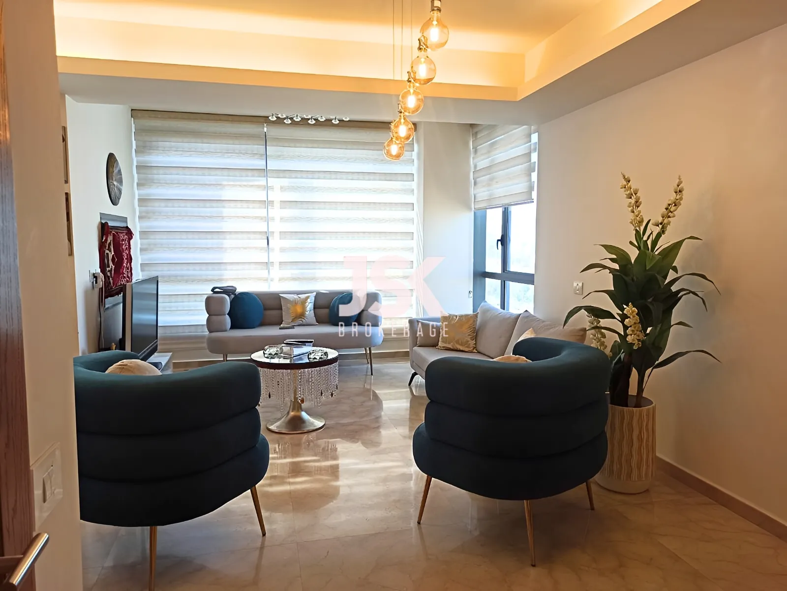 Apartment for Sale in Achrafieh - 2 bed