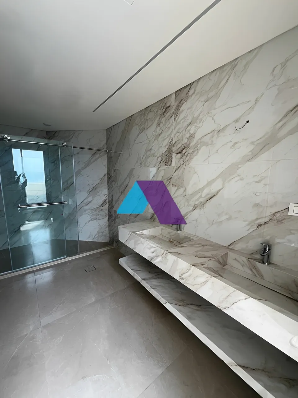 Apartment for Sale in Raoucheh