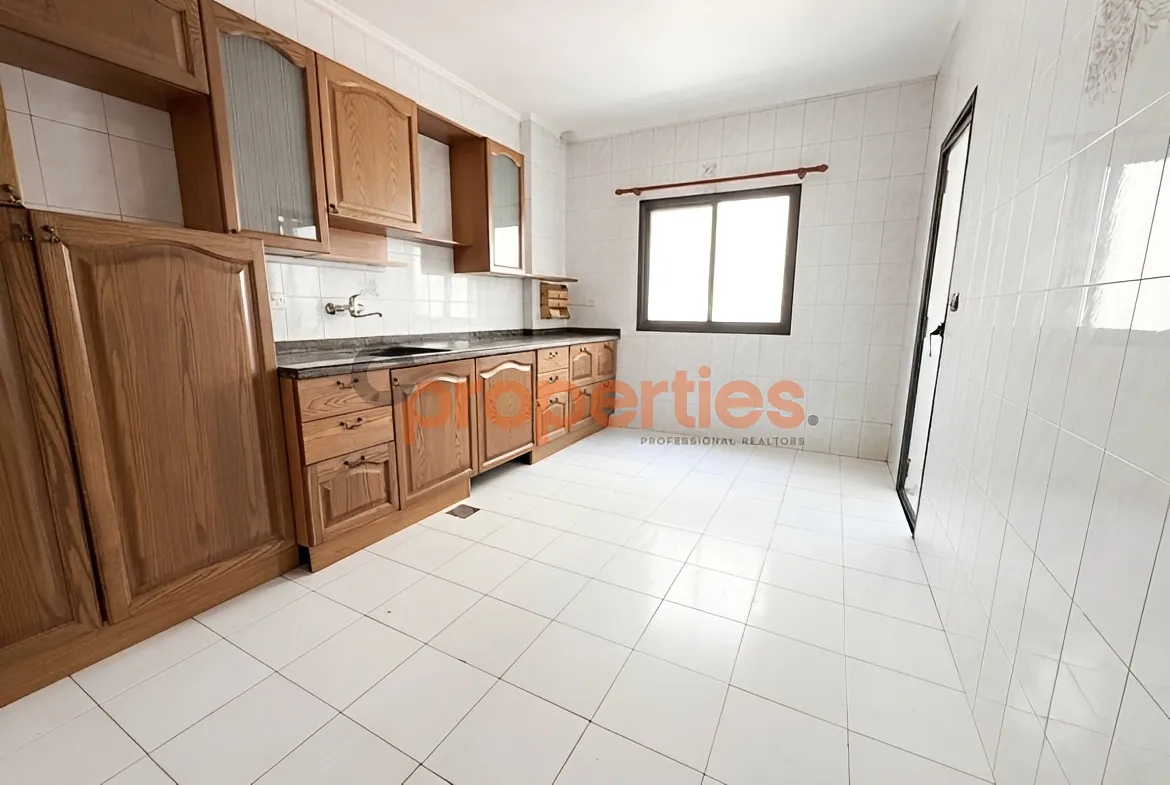 Apartment for Sale in Naqqache - 3 bed, 2 bath