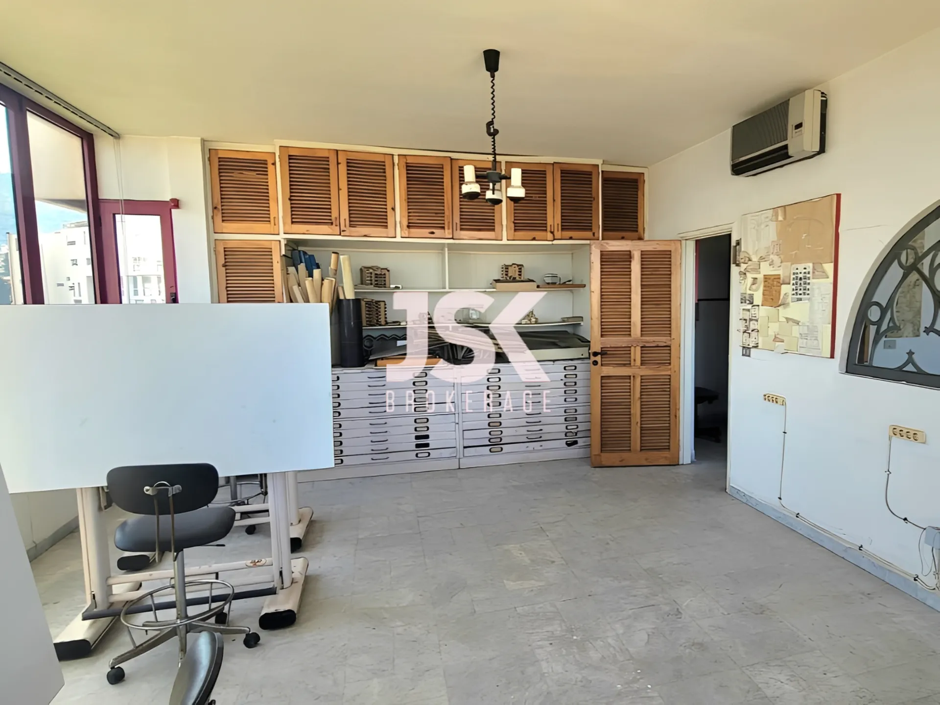 Office for sale in Kaslik
