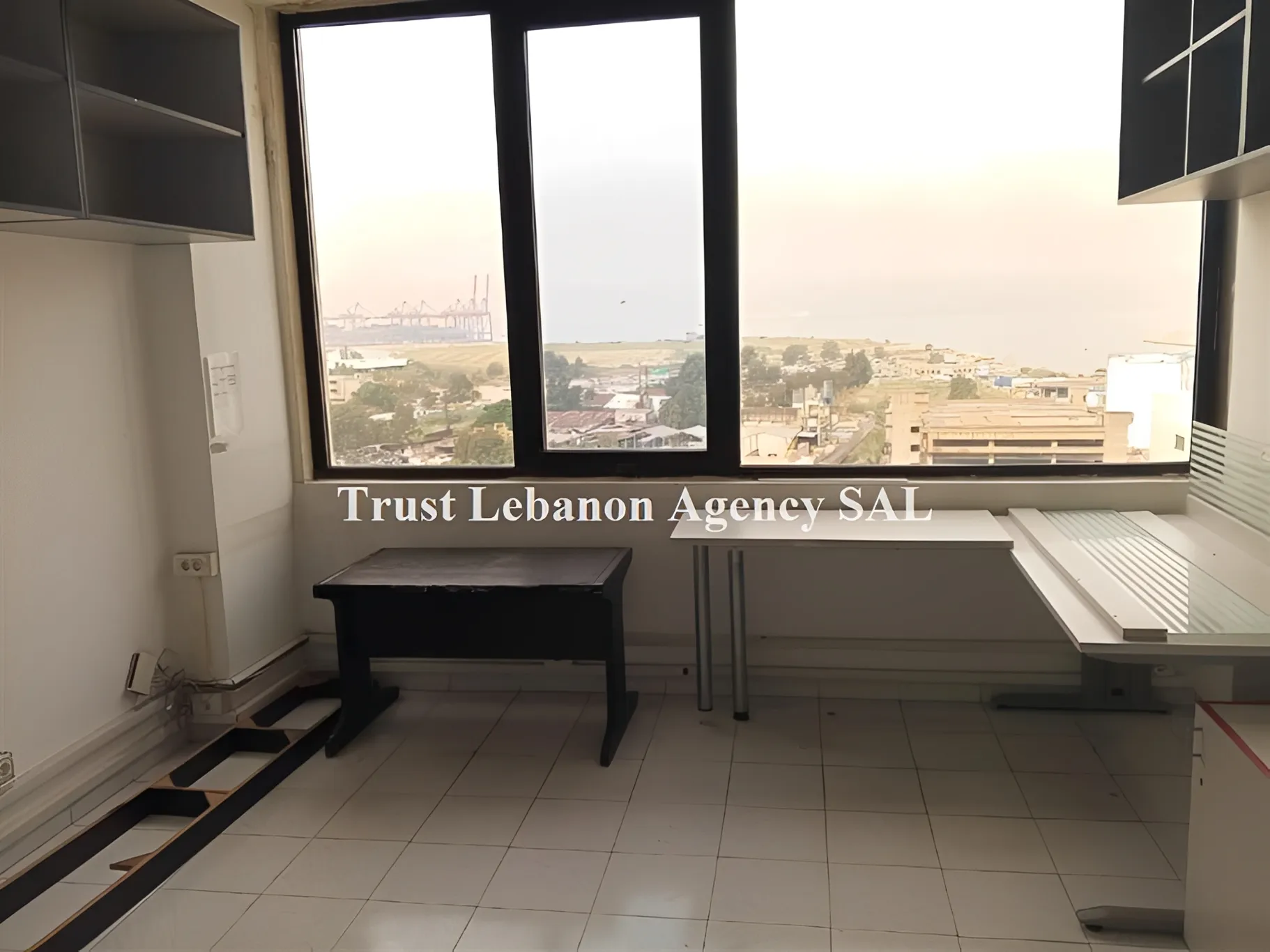 Office For Rent in Metn, Dawra