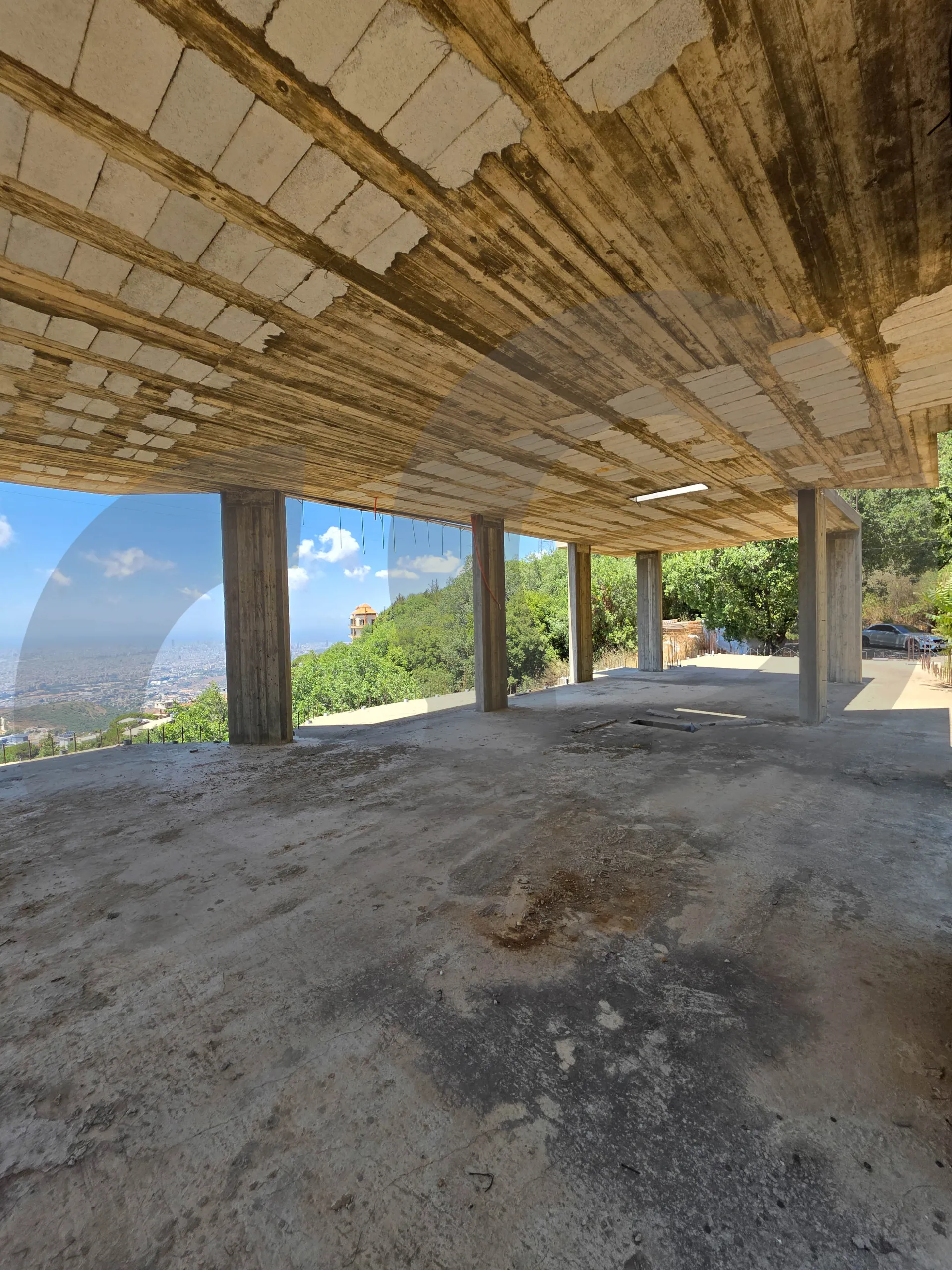 Villa for Sale in Ain Anoub