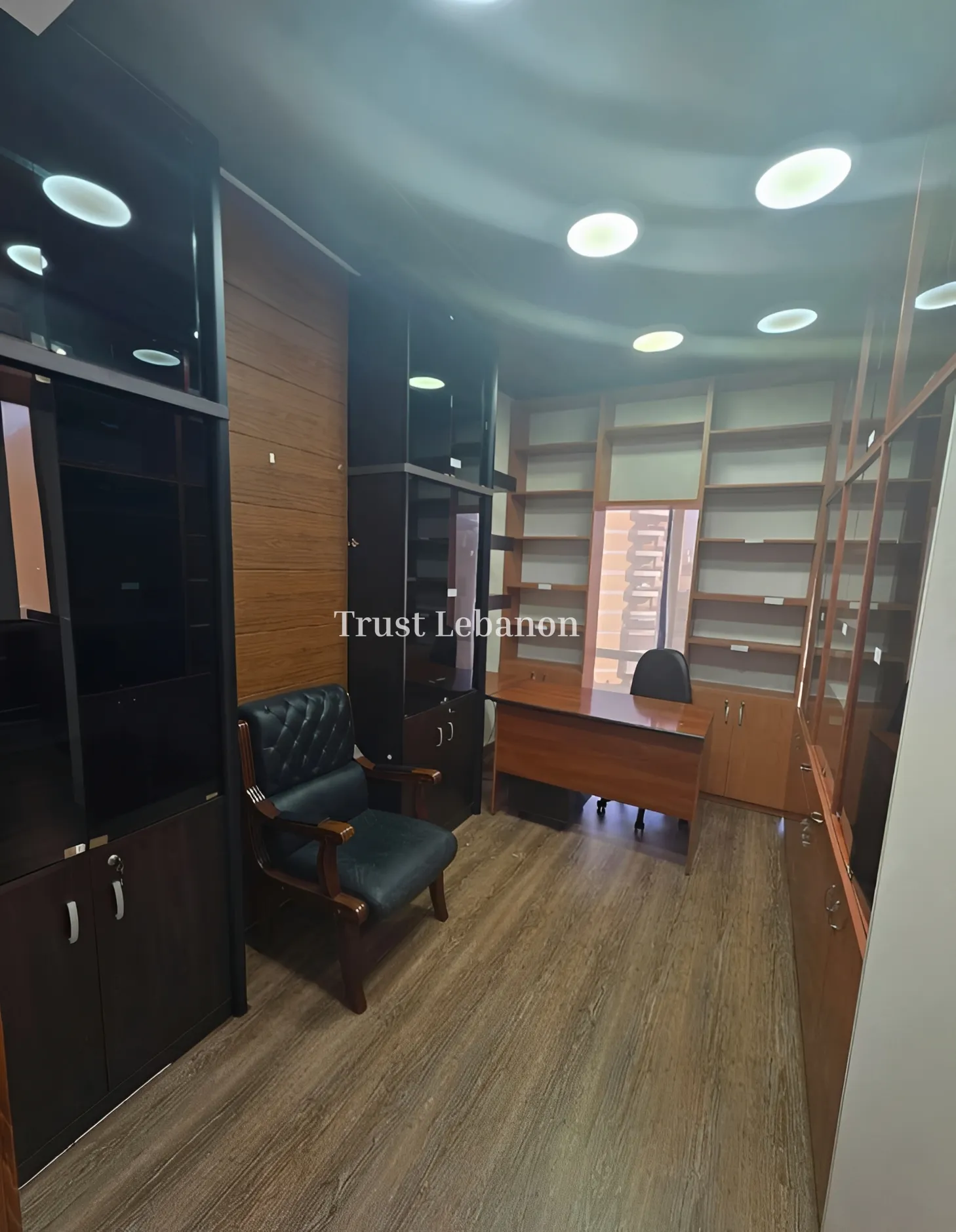 Office for rent in Baouchriyeh, Lebanon