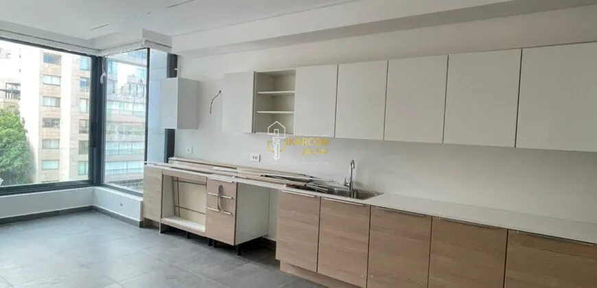 Apartment for sale in Ain Al Mraiseh, Beirut, Lebanon