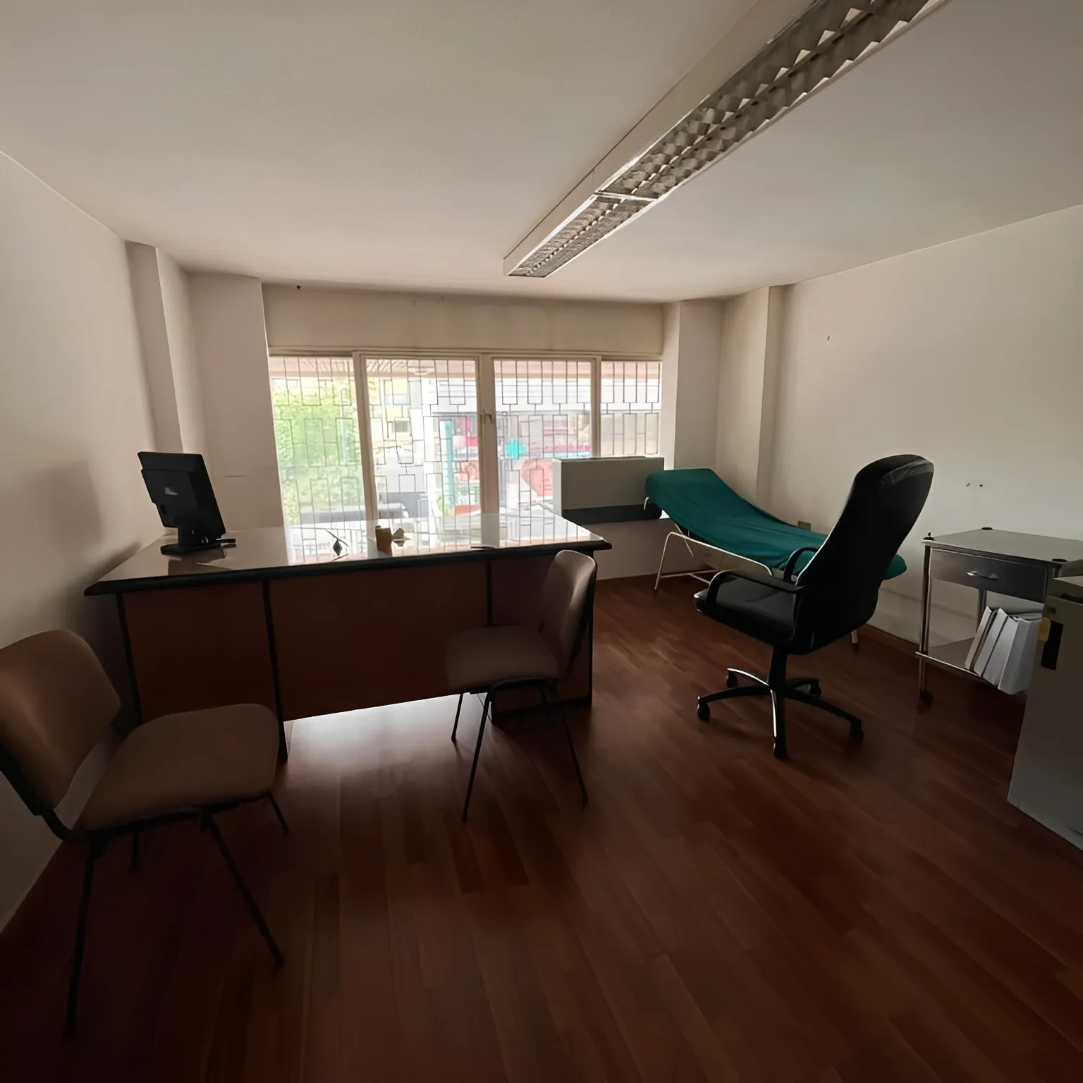 Office for rent in Metn, Jal Al Dib