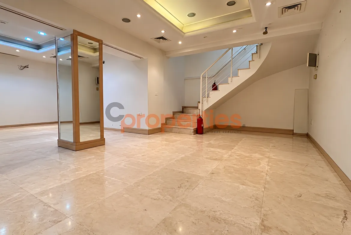 Shop for Rent in Clemenceau