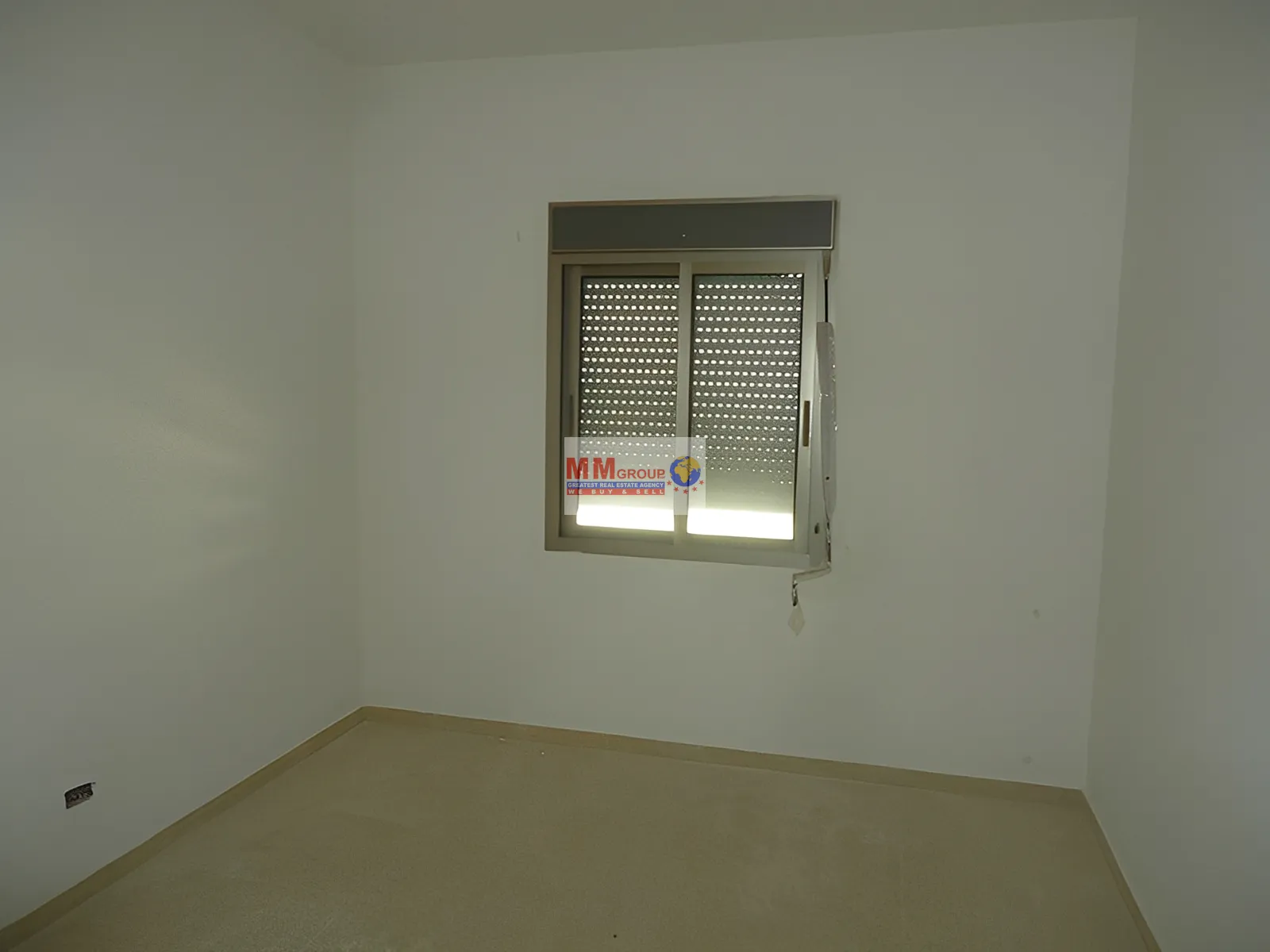 Apartment for Sale in Oyoun - 3 bed, 3 bath