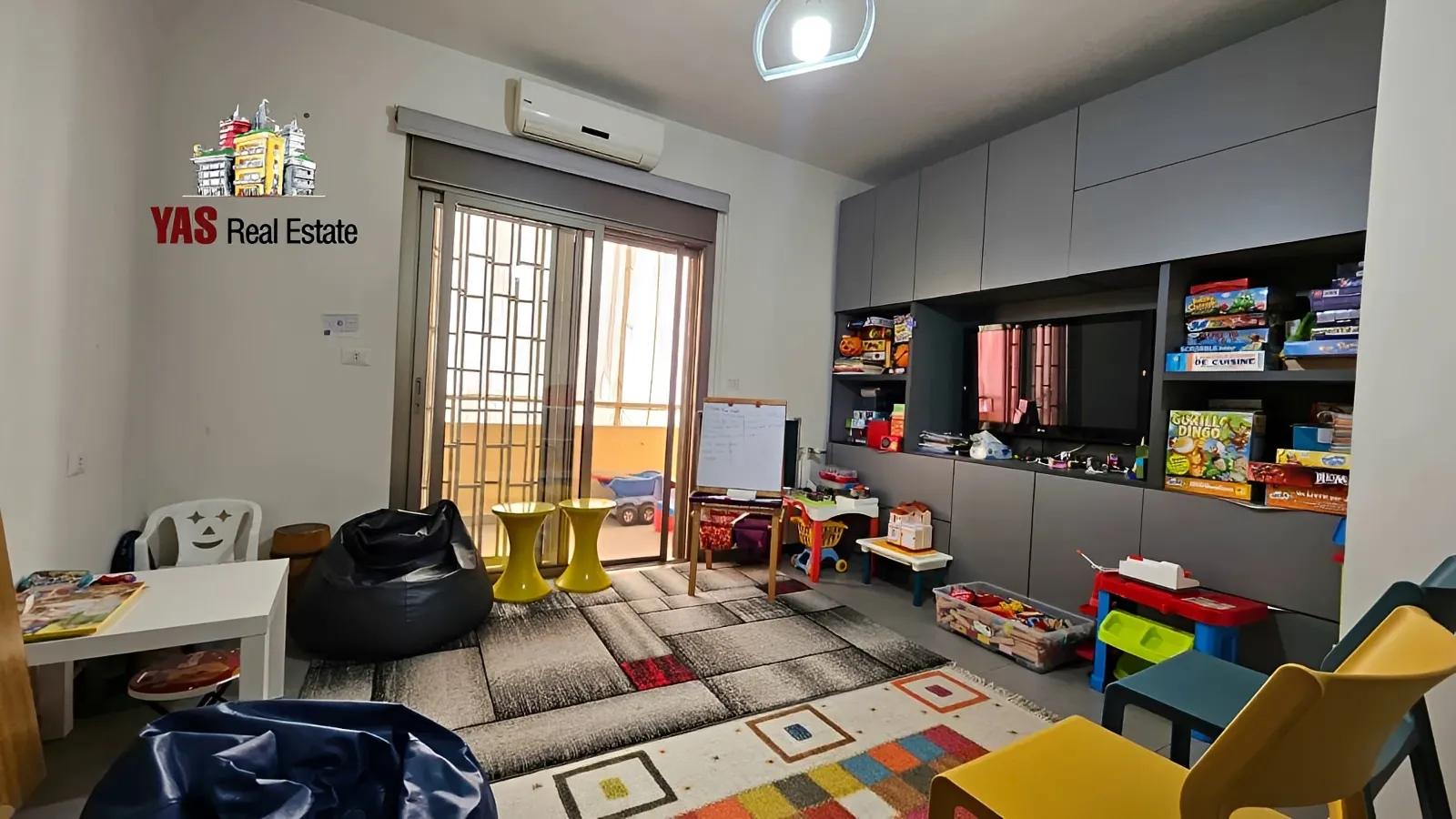Apartment for Sale in Ballouneh - 5 bed, 5 bath