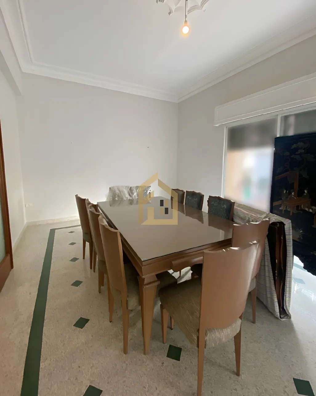 Apartment for rent in Achrafieh, Beirut, Lebanon - 3 bed, 4 bath