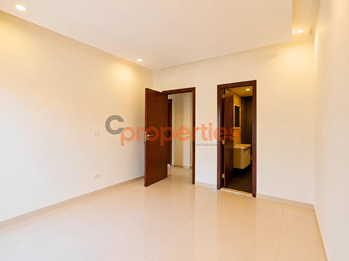 Apartment for Sale in Fanar - 3 bed, 4 bath