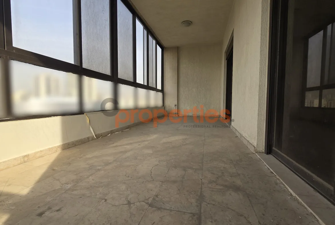 Apartment for Sale in Forn El Chebbak