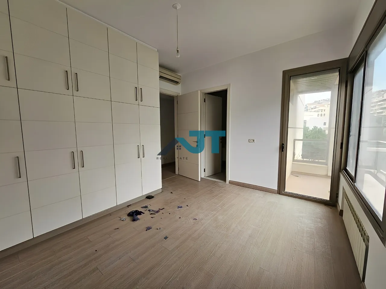 Apartment for Sale in Mtayleb
