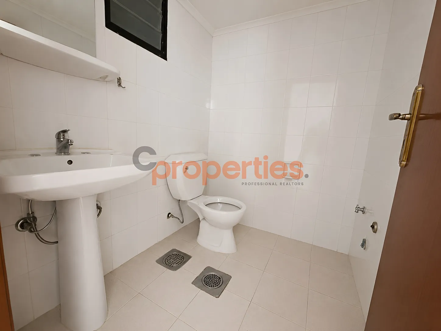 Apartment for Rent in Haret Sakher