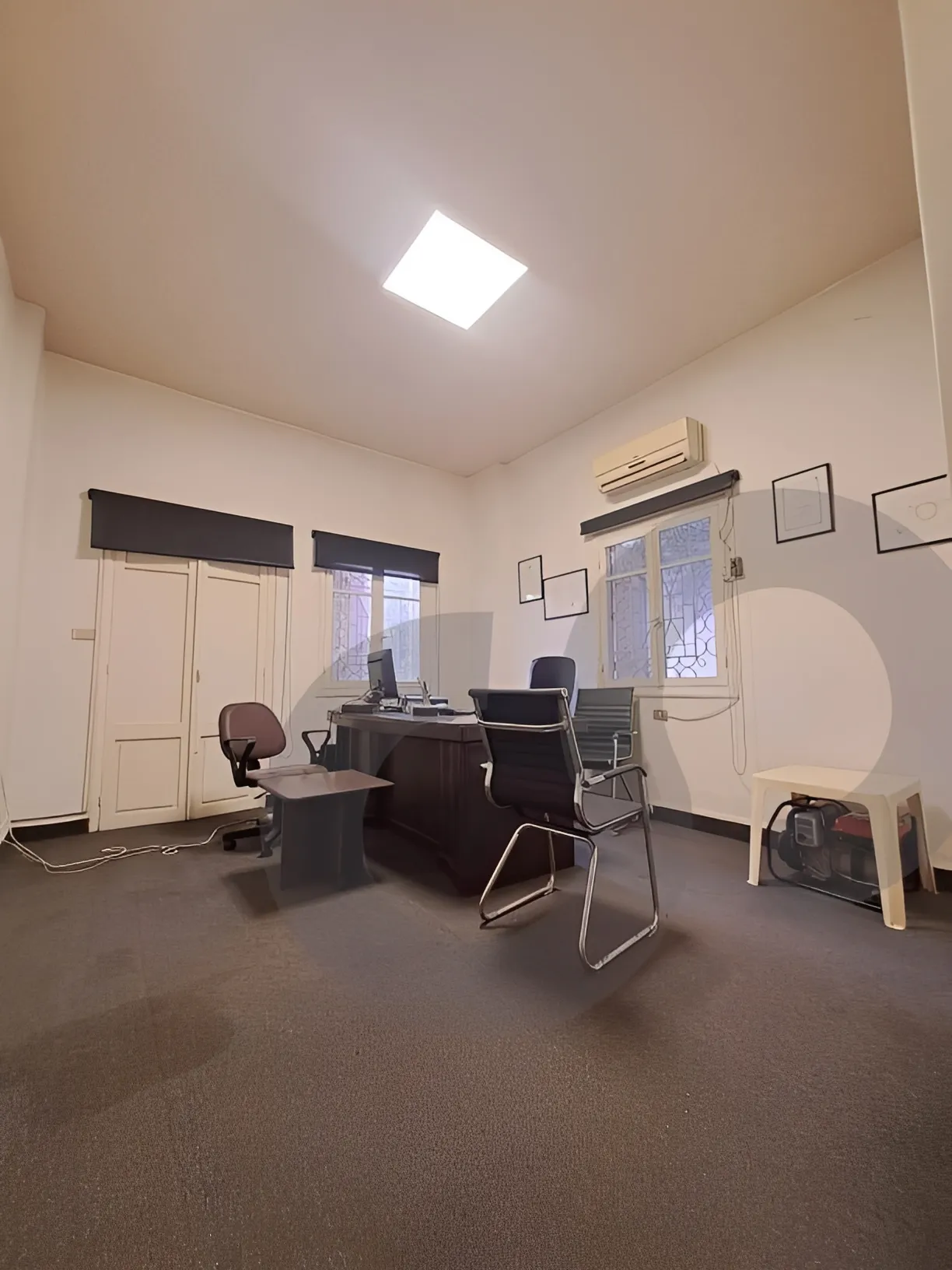 Office for Sale in Raoucheh