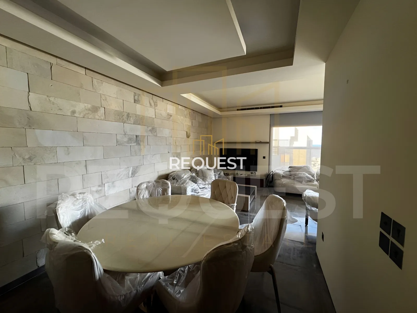 Apartment for rent in Ain El Mraiseh