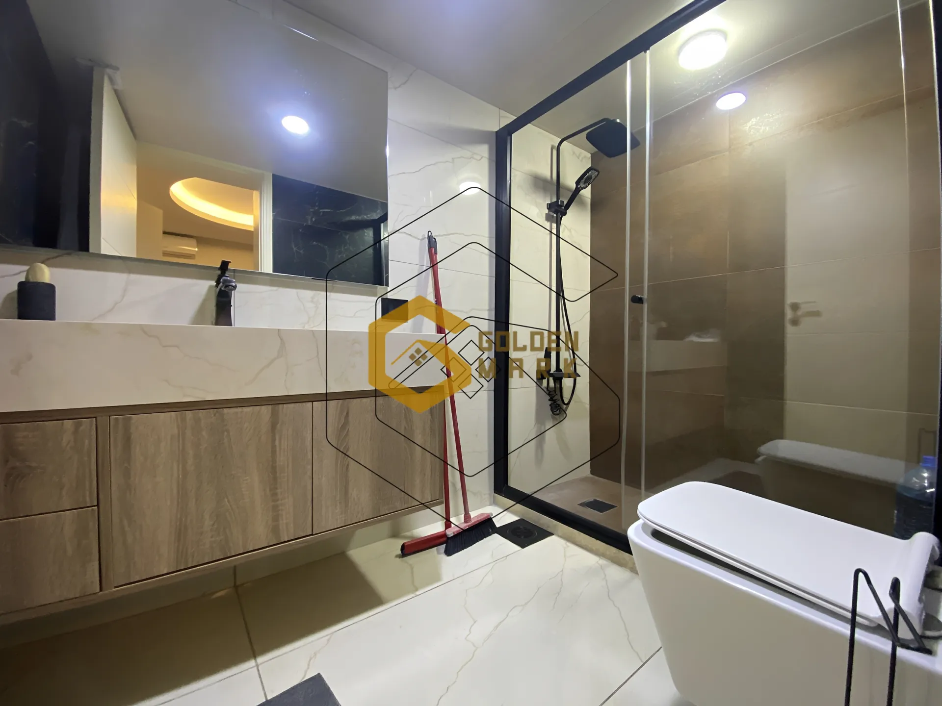 Apartment for Sale in Blat