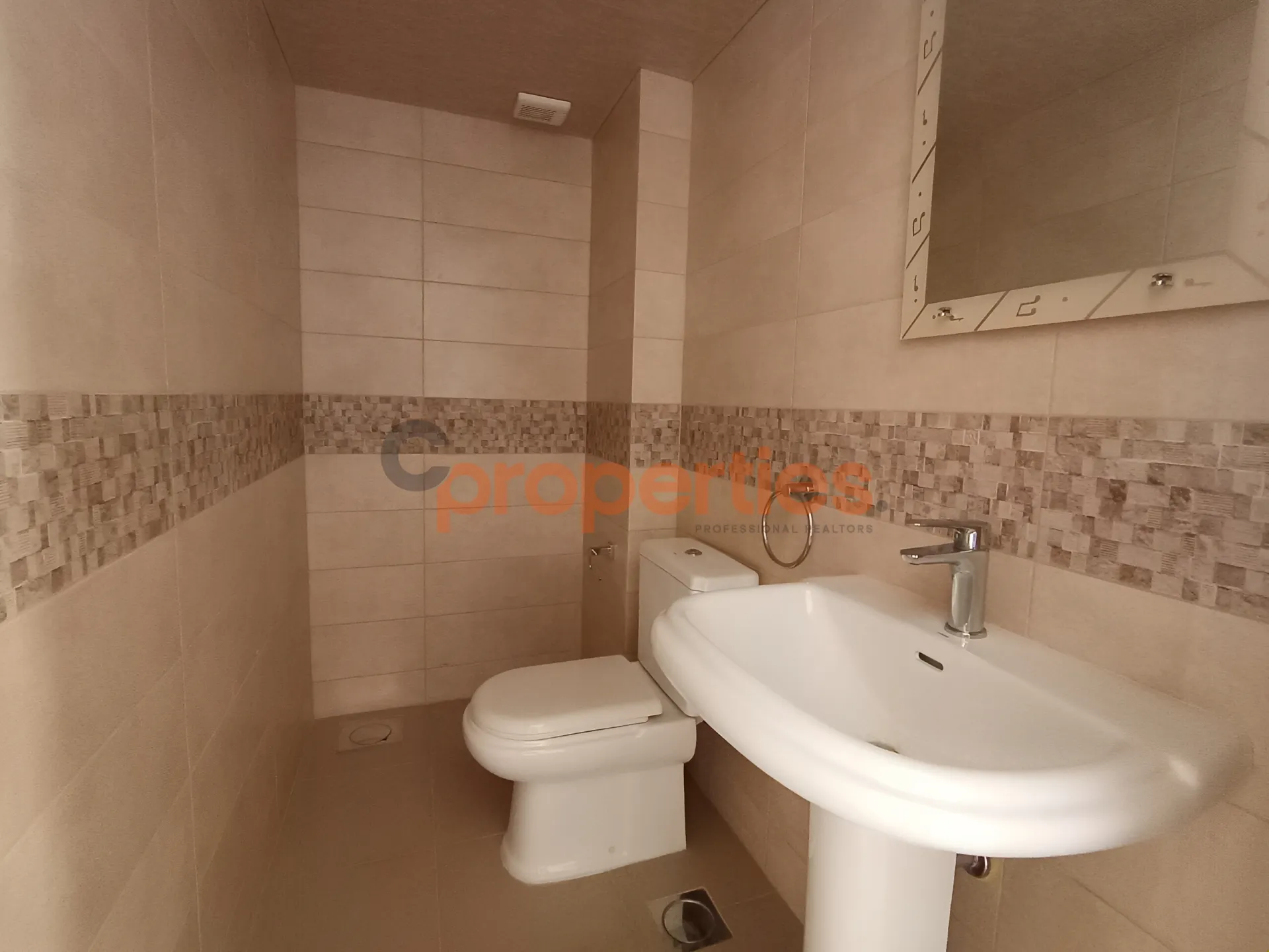 Apartment for Rent in Chekka