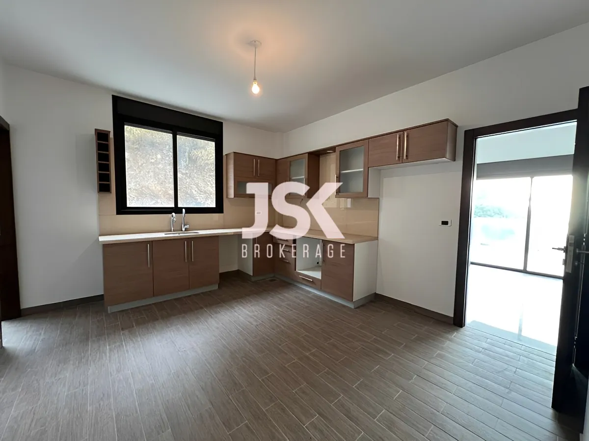 Apartment for Sale in Kfar Hbab, Lebanon