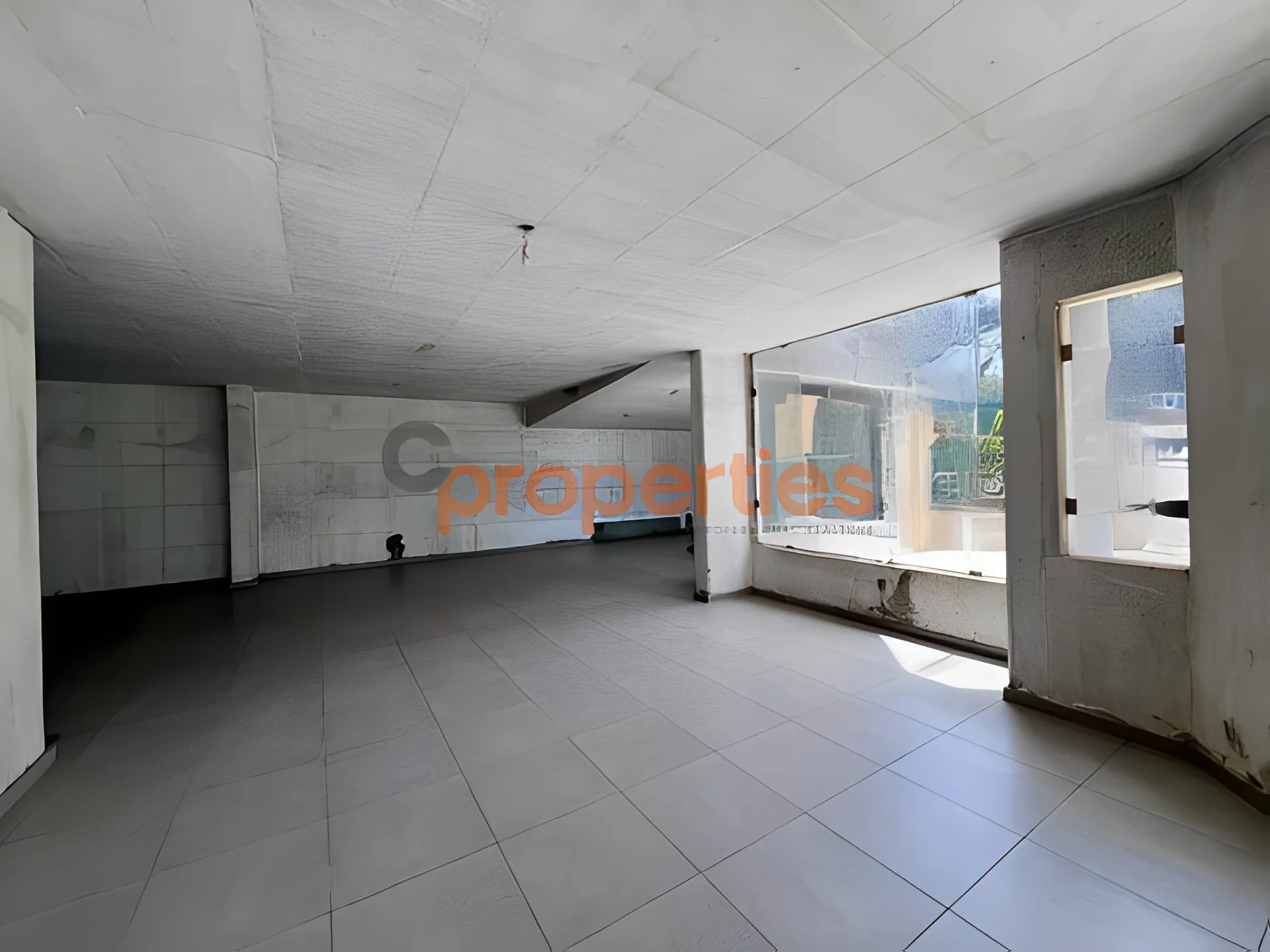 Showroom for Rent in Mar Roukouz